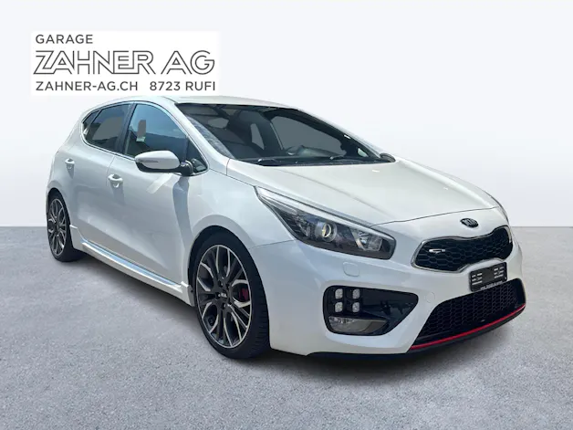 Kia Cee'd 1.6 GDi Turbo GT