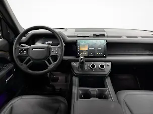 Land Rover Defender 110 3.0 D I6 250 X-Dynamic SE