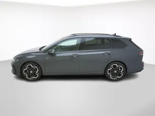 VW Golf VIII Variant 1.5 eTSI R-Line DSG