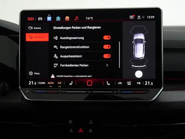 VW Golf VIII Variant 1.5 eTSI R-Line DSG