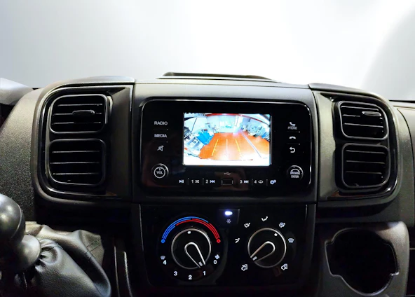 image du véhicule 12 image du véhicule 12