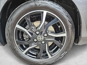 Fahrzeugbild TOYOTA Yaris 1.5 VVT-i HSD Trend