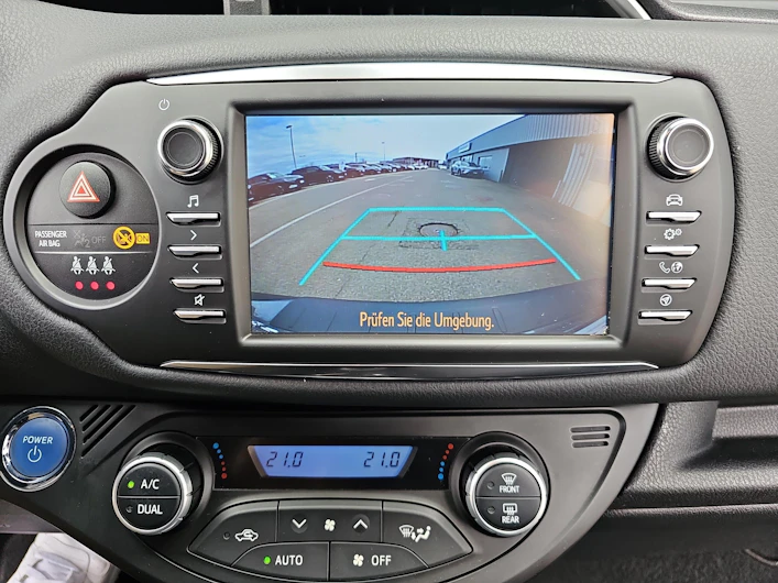 Fahrzeugbild TOYOTA YARIS