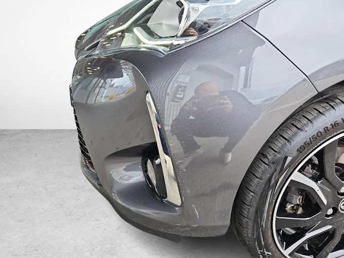 Fahrzeugbild TOYOTA YARIS