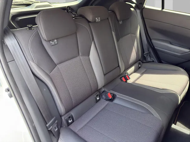 Subaru Impreza 2.0i e-Boxer Swiss Plus