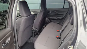 Suzuki Swift 1.2 Sakura Top Hybrid 4x4