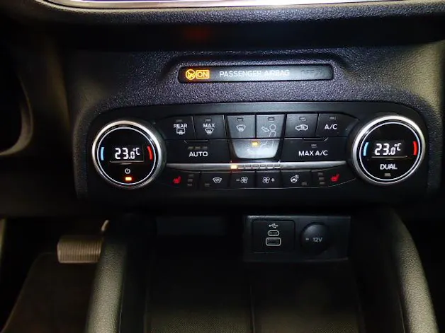 Ford Kuga 2.5 Plug-in Hybrid Titanium