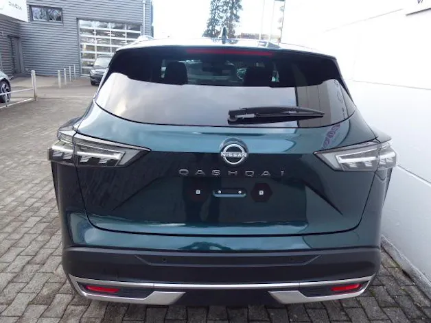 Nissan Qashqai 1.3 DIG-T Tekna 4x4 Aut.