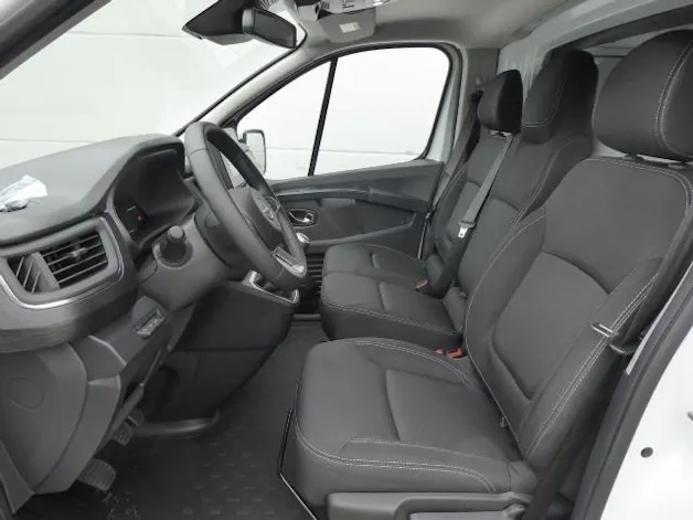 Nissan Primastar Kaw. 3.0 t L1 H1 2.0 dCi Acenta
