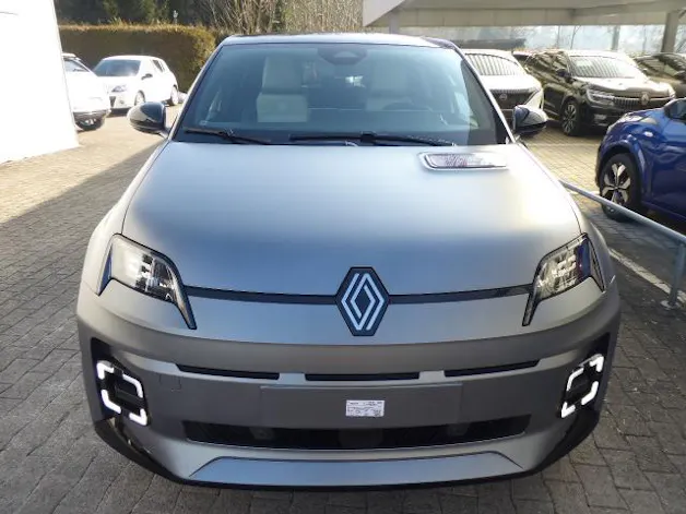 Renault R5 E-Tech Comfort Range Roland Garros 52 kWh