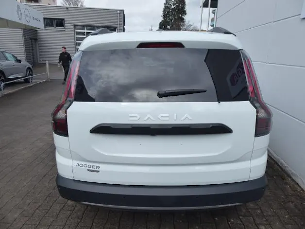 Dacia Jogger 1.8 Hybrid Journey
