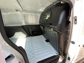 https://vehicle.imgix.net/4212169/a344e460-5693-4e6e-9e6c-6c248f9193d6.jpg