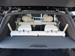 BMW X7 M50i
