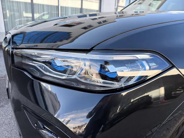BMW X7 M50i
