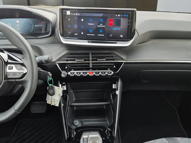 Peugeot 208 1.2 Hybrid Allure