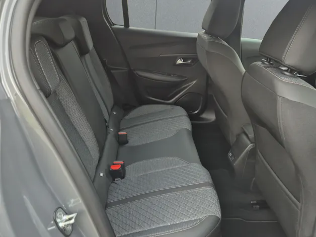 Peugeot 208 1.2 Hybrid Allure