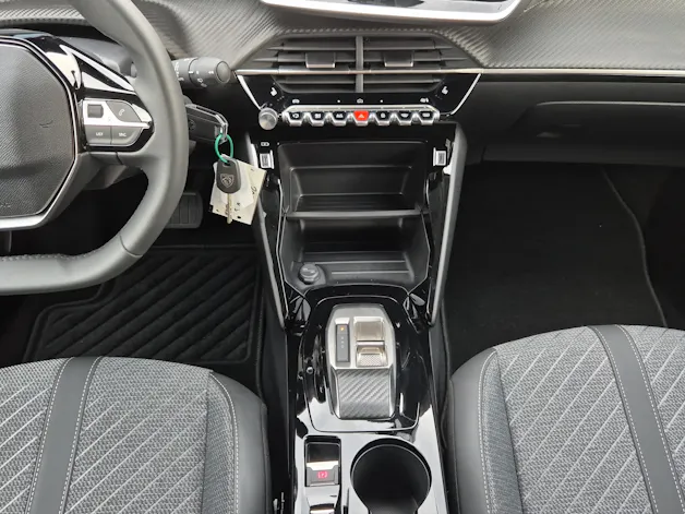 Peugeot 208 1.2 Hybrid Allure