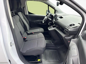 https://vehicle.imgix.net/4212205/81b65030-f508-41d7-9f58-826c022c14cf.jpg