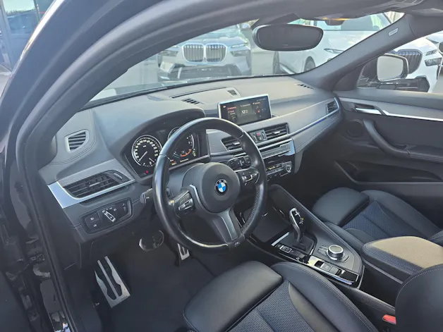 BMW X2 18i sDrive M Sport Steptronic DSK (CH)