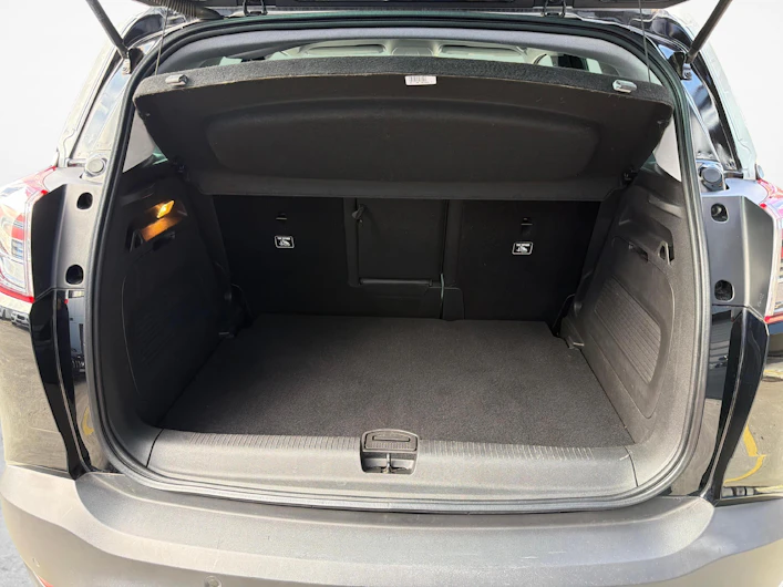 Fahrzeugbild OPEL CROSSLAND X