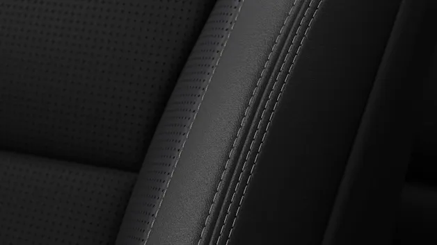 Volvo XC60 2.0 B5 MH Ultra Dark AWD