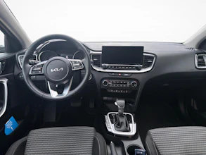 https://vehicle.imgix.net/4212326/0fbedcb1-4c79-48ff-a3f8-8bfca9633355.jpg