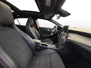 Mercedes-Benz GLA 45 AMG 4m