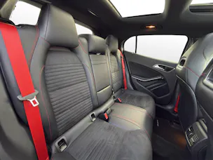 Mercedes-Benz GLA 45 AMG 4m