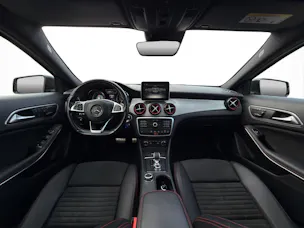 Mercedes-Benz GLA 45 AMG 4m