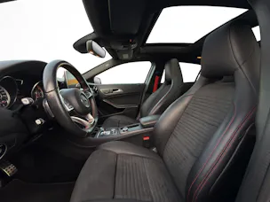 Mercedes-Benz GLA 45 AMG 4m