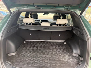 https://vehicle.imgix.net/4212434/e3d4ccbf-cf83-4746-b30c-3e2b6e84d58f.jpg