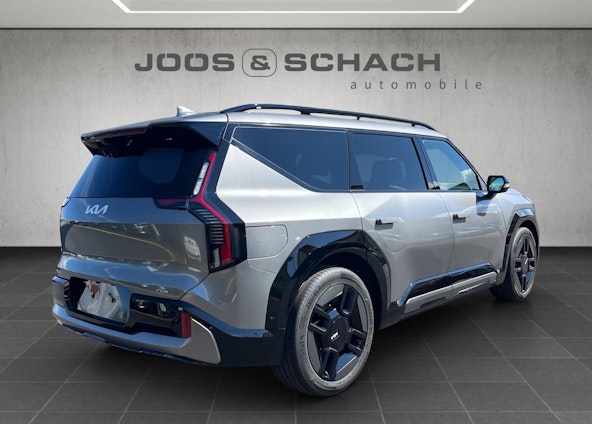 immagine del veicolo 4 immagine del veicolo 4