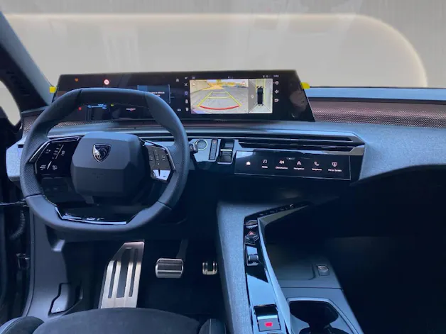 Peugeot 3008 Electrique 325ch Dual Motor AWD Launch Edition