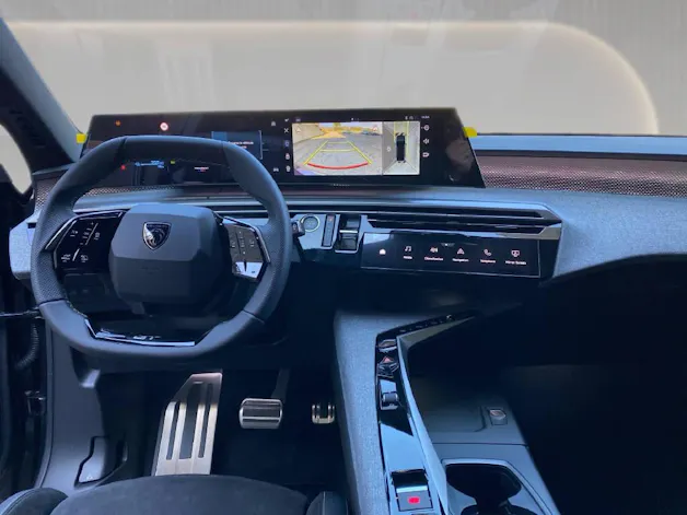 Peugeot 3008 Electrique 325ch Dual Motor AWD Launch Edition