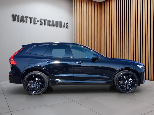 Volvo XC60 2.0 B5 MH Black Edition AWD
