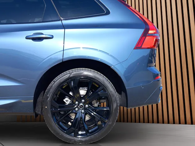 Volvo XC60 2.0 B5 MH Black Edition AWD