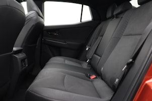 image du véhicule TOYOTA C-HR+ Premium AWD