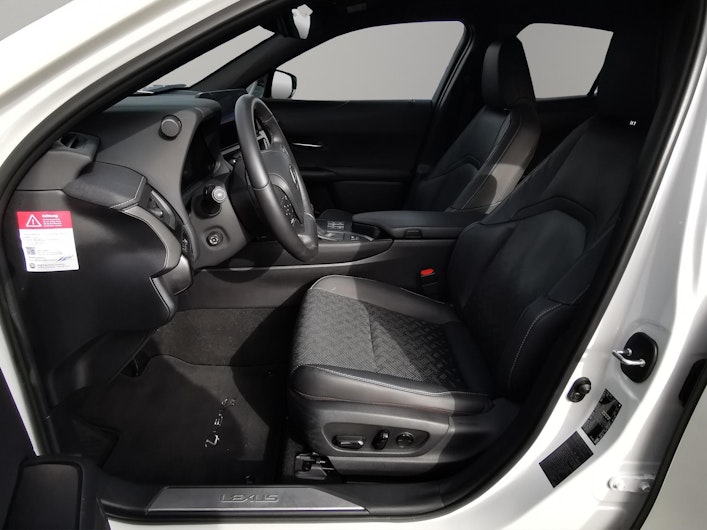 Fahrzeugbild LEXUS UX