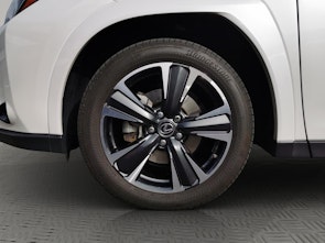 Fahrzeugbild LEXUS UX 250h Excellence
