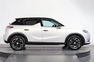 DS Automobiles 3 Crossback E-Tense So Chic