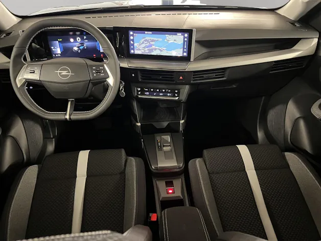 Opel Frontera 1.2 T HEV 145 GS