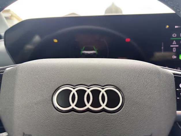 Audi Q6 e-tron quattro