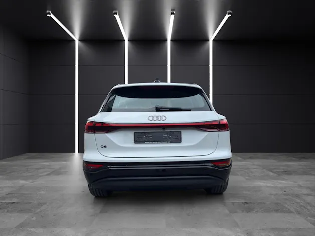 Audi Q6 e-tron quattro