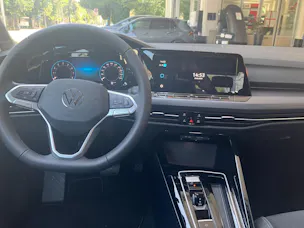 VW Golf VIII 1.5 eTSI mHEV 150 PS DSG