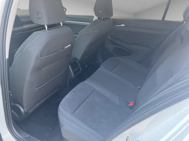 VW Golf VIII 1.5 eTSI mHEV 150 PS DSG