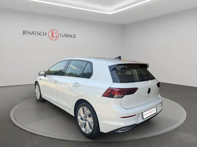 VW Golf VIII 1.5 eTSI mHEV 150 PS DSG