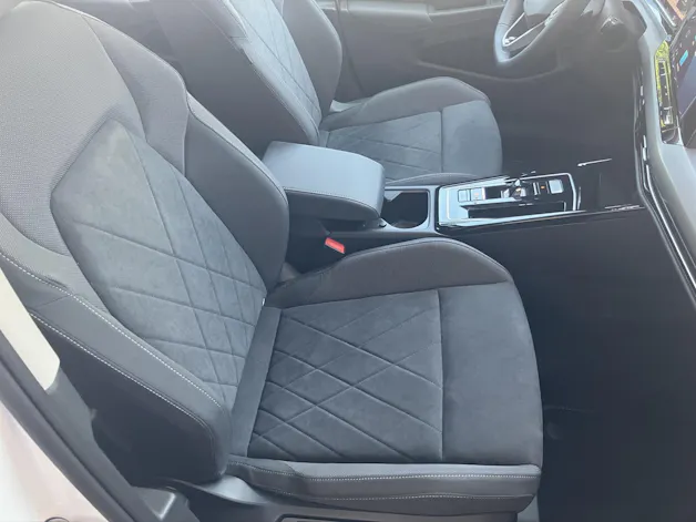VW Golf VIII 1.5 eTSI mHEV 150 PS DSG