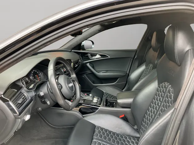 Audi RS6 Avant 4.0 V8 TFSI quattro T-Tronic