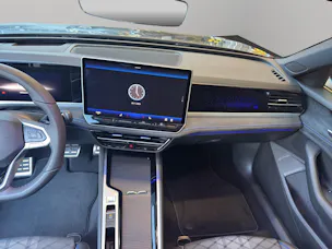 VW Passat Variant 2.0 TDI R-Line DSG 4x4