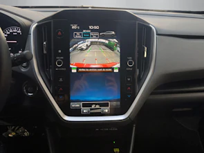 Fahrzeugbild SUBARU Crosstrek 2.0i e-Boxer Luxury